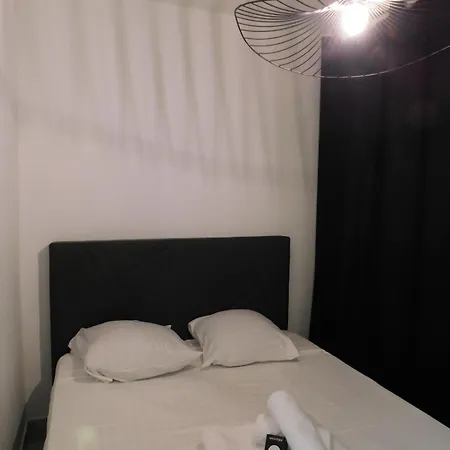 Cosy T1 Silva Plana Air-conditioned Апартаменты Антиб