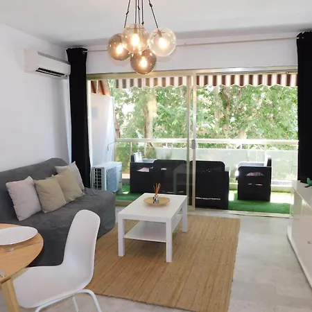 Апартаменты Cosy T1 Silva Plana Air-conditioned Антиб
